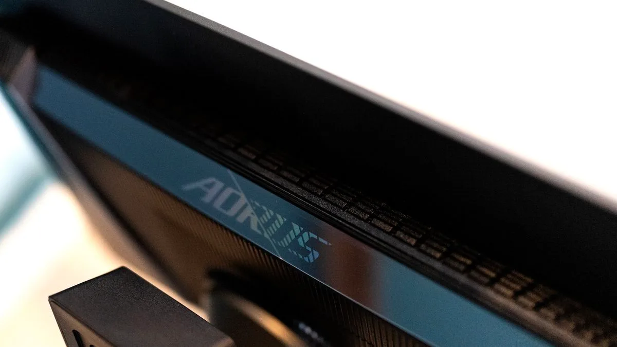 Gigabyte Aorus FO27Q2 photo 5