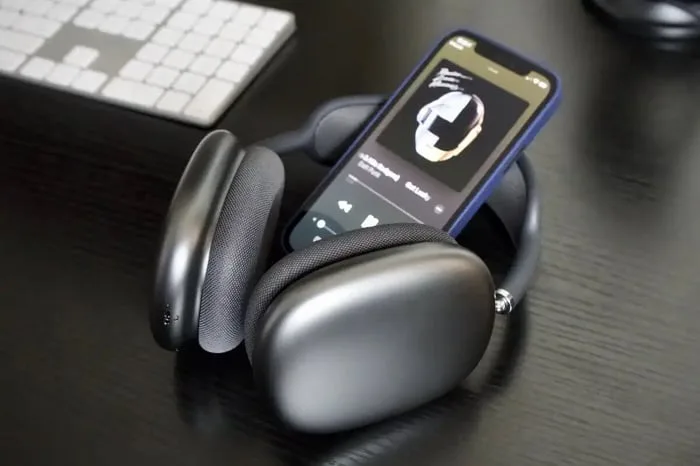 Apple Airpods Max 2024 — photo 7 of 9