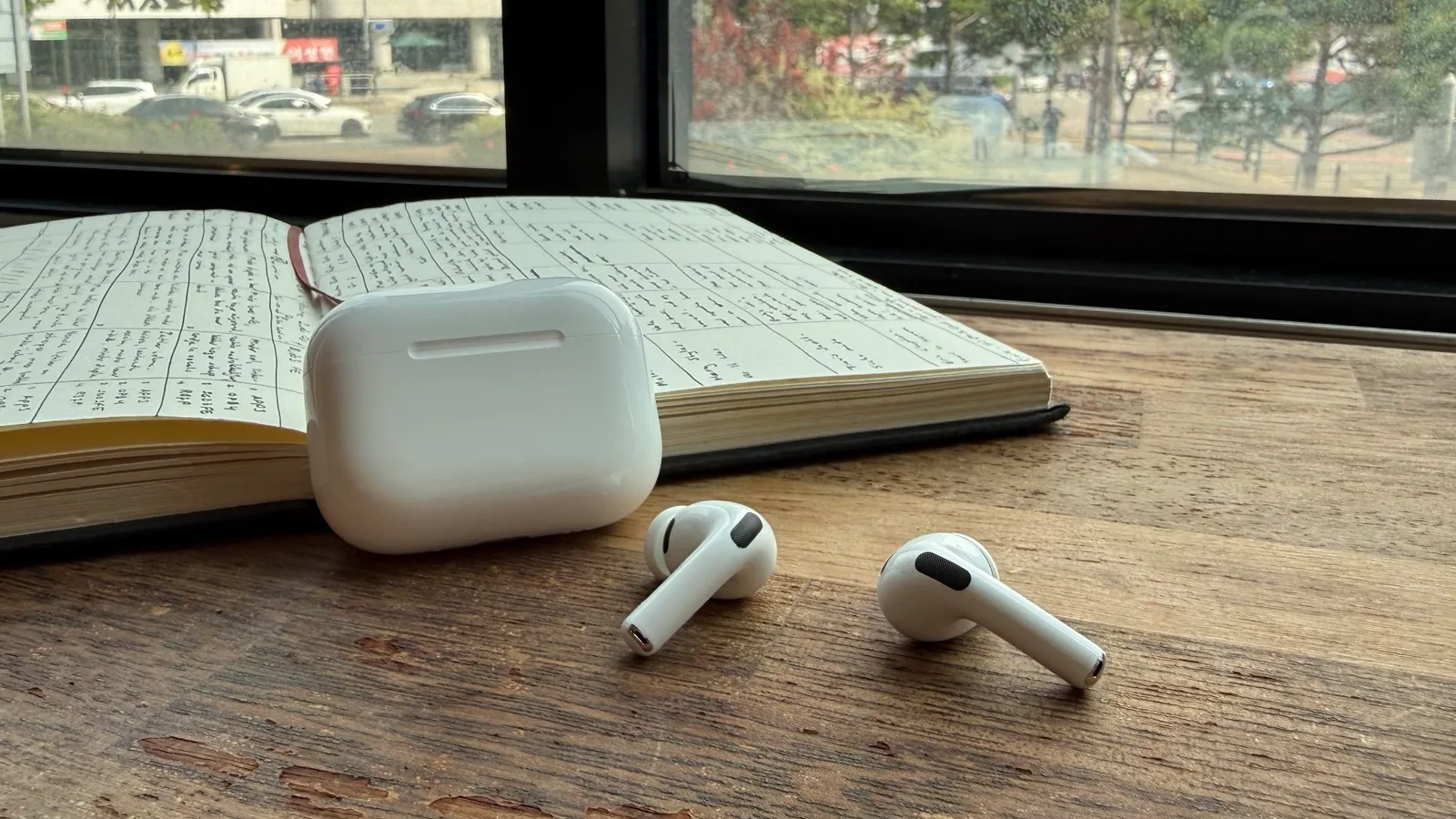 Apple AirPods Pro 3 — photo 12 of 12