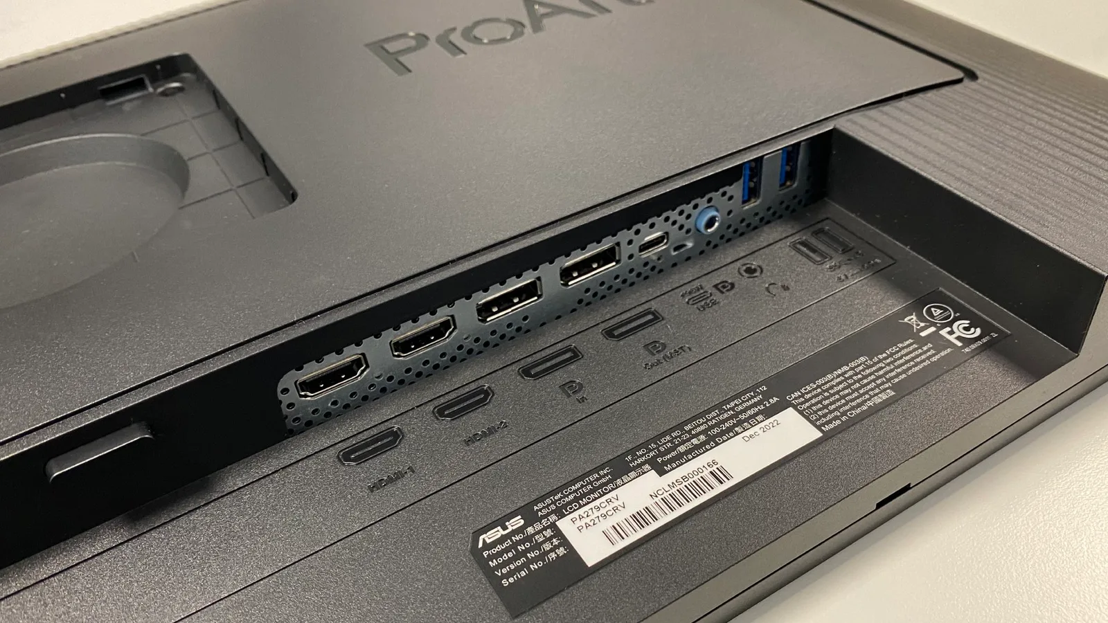 ASUS ProArt Display PA279CRV — photo 6 of 6