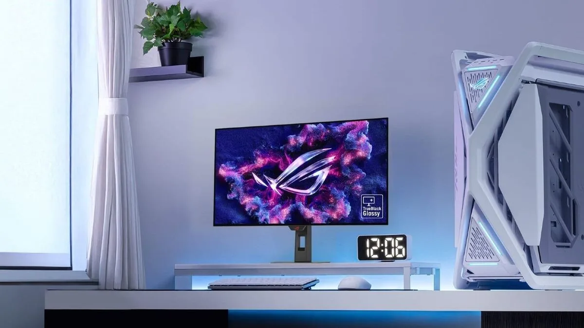 Asus ROG Strix XG32UCWMG — photo 7 of 19