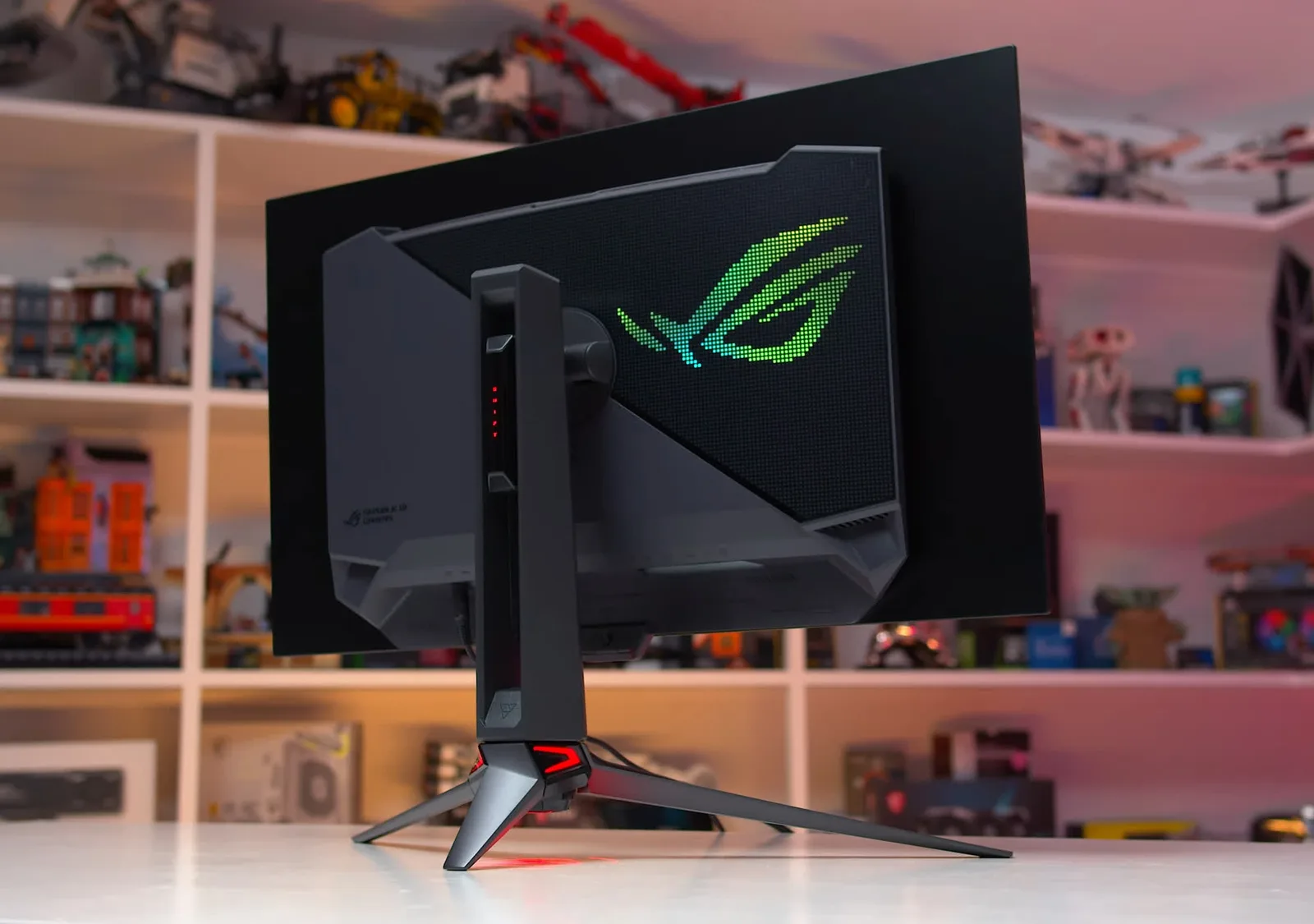 Asus ROG Swift OLED PG32UCDP photo 5