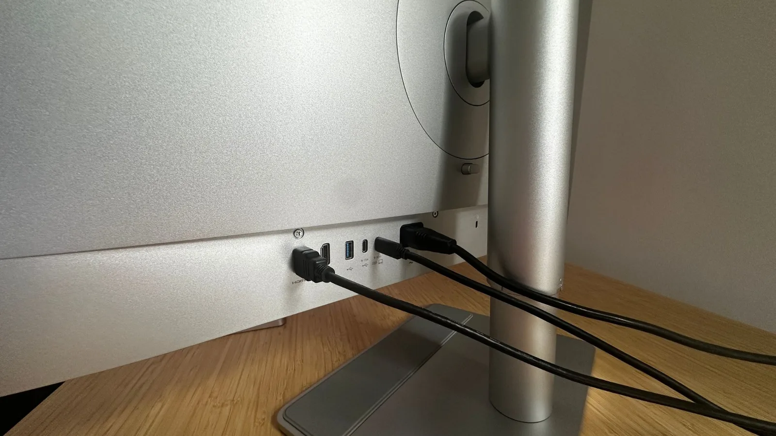 BenQ MA320U — photo 3 of 3