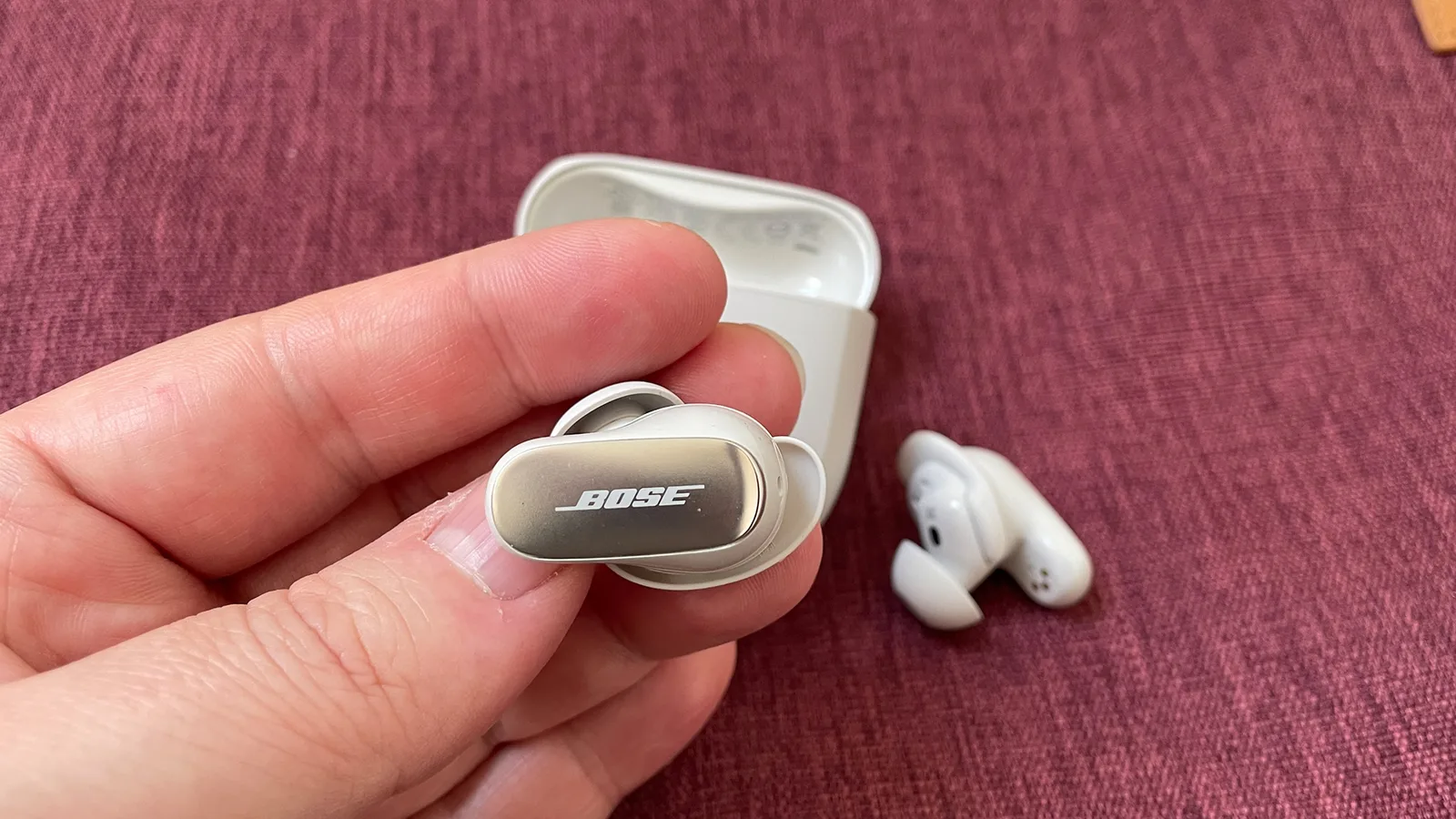 Bose QuietComfort Ultra Earbuds — photo 7 of 11