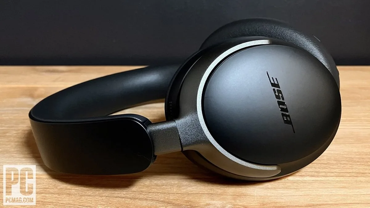 Bose QuietComfort Ultra Headphones — photo 6 of 8