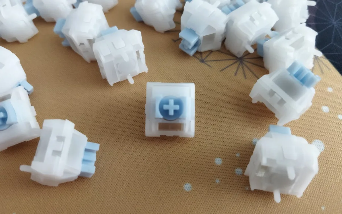 IQUNIX EV63 — photo 29 of 40