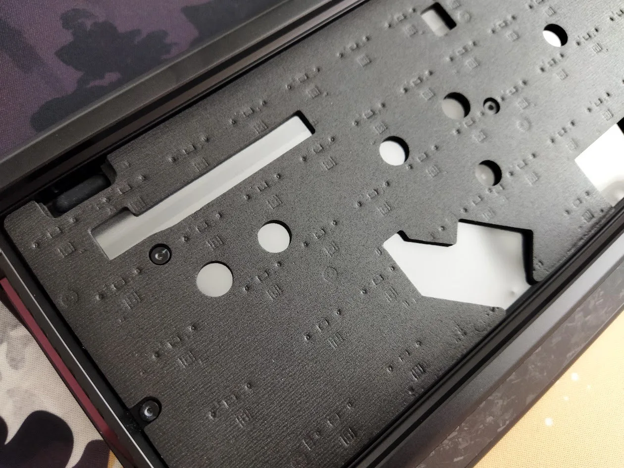 IQUNIX EV63 — photo 33 of 40