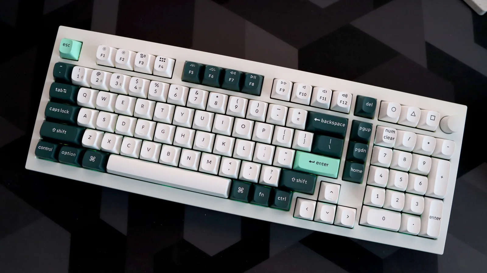 Keychron Q5 HE photo 4