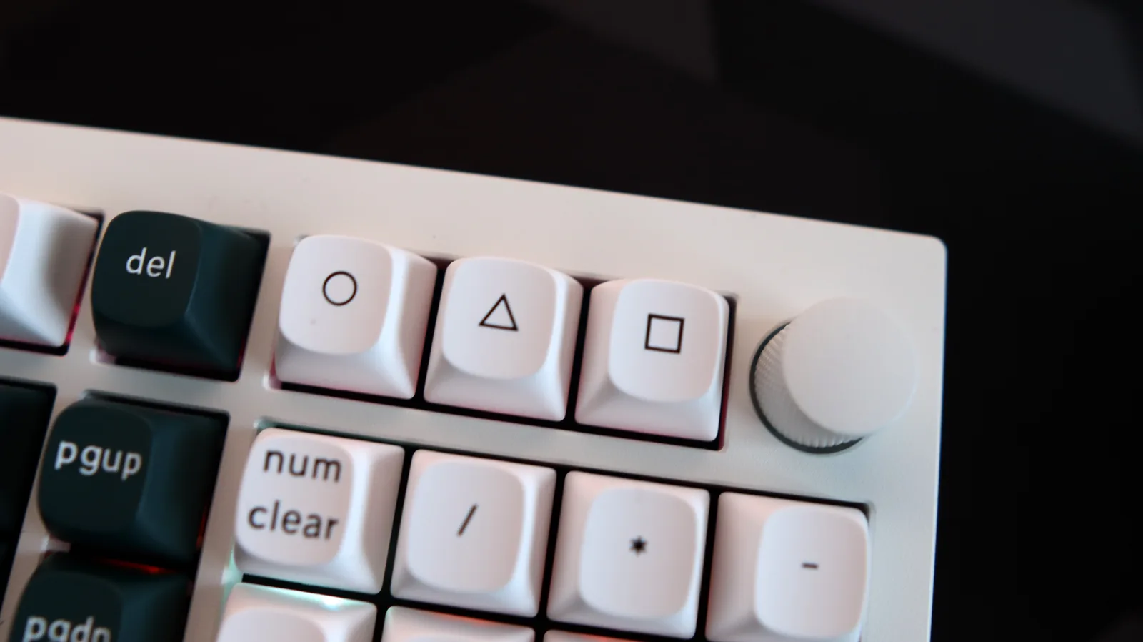 Keychron Q5 HE — photo 8 of 12
