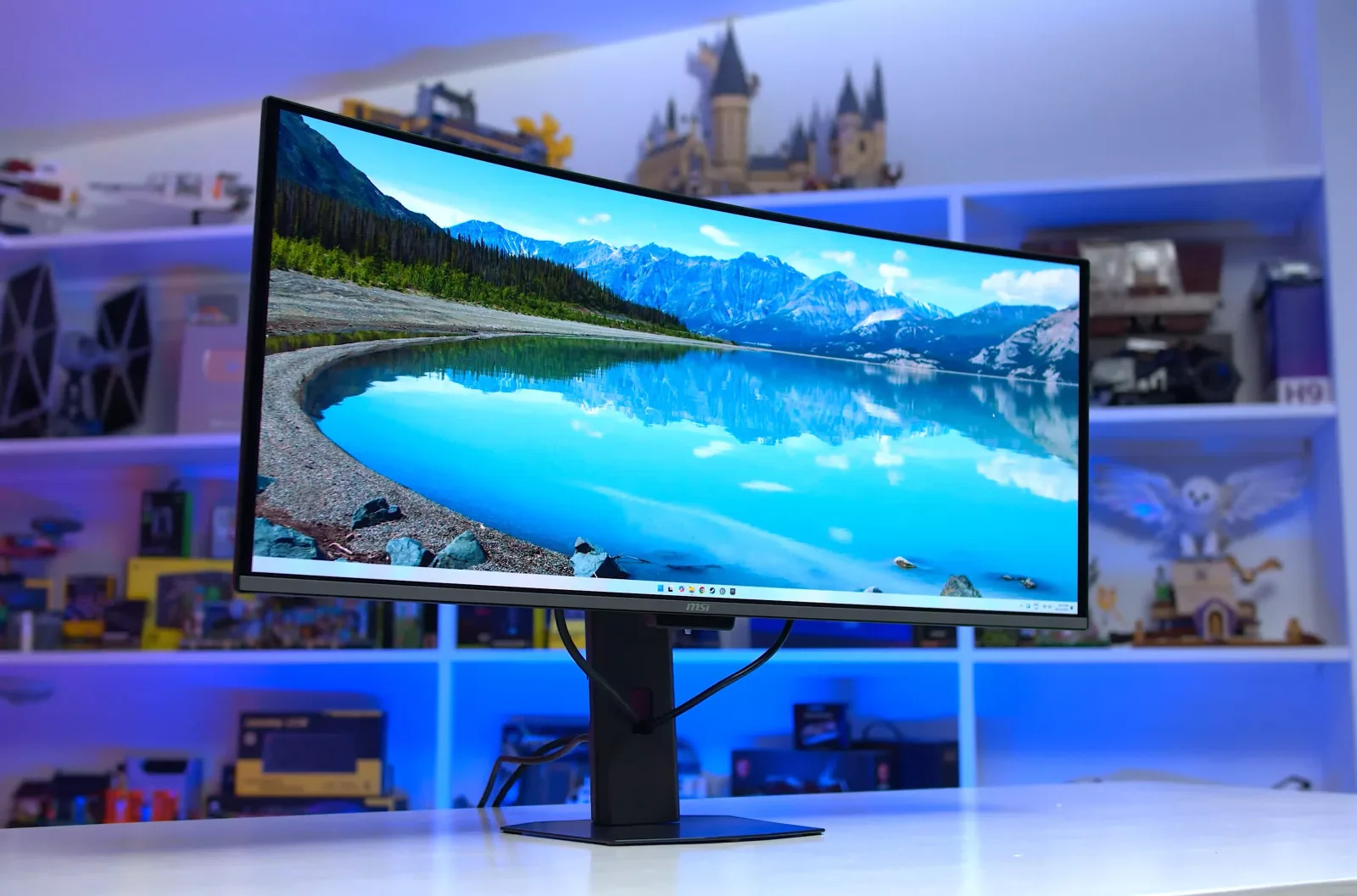 MSI MPG 341CQR X36 photo 3
