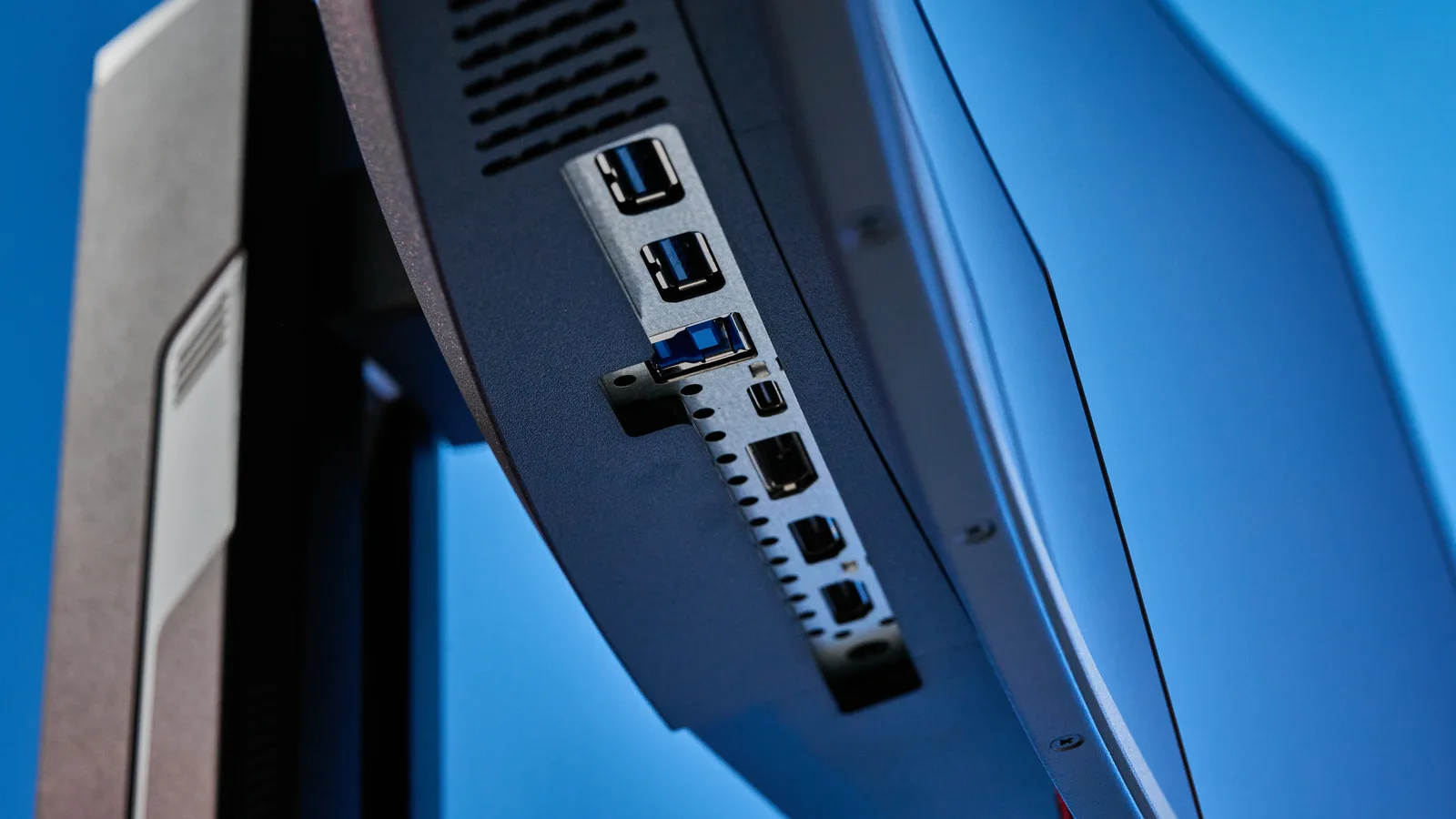 MSI MPG 341CQR X36 — photo 7 of 7