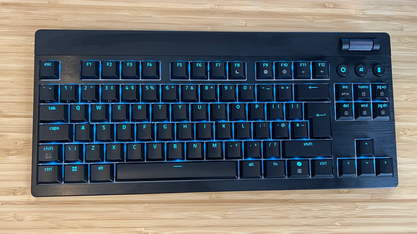 Razer BlackWidow V4 Low-Profile HyperSpeed photo 3