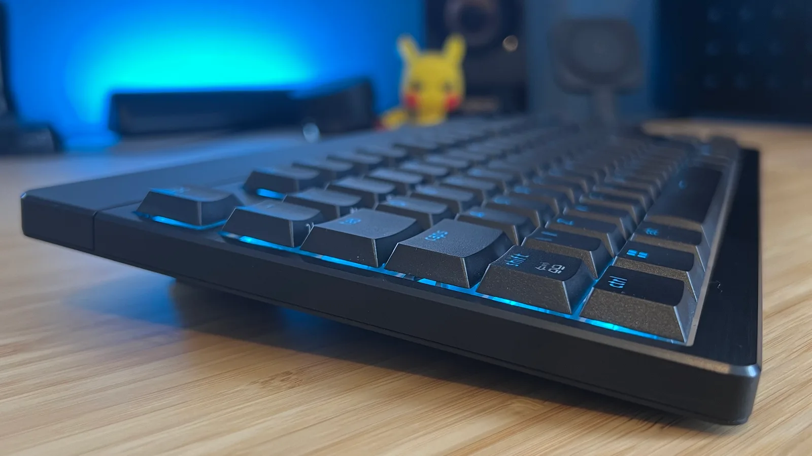 Razer BlackWidow V4 Low-Profile HyperSpeed Review