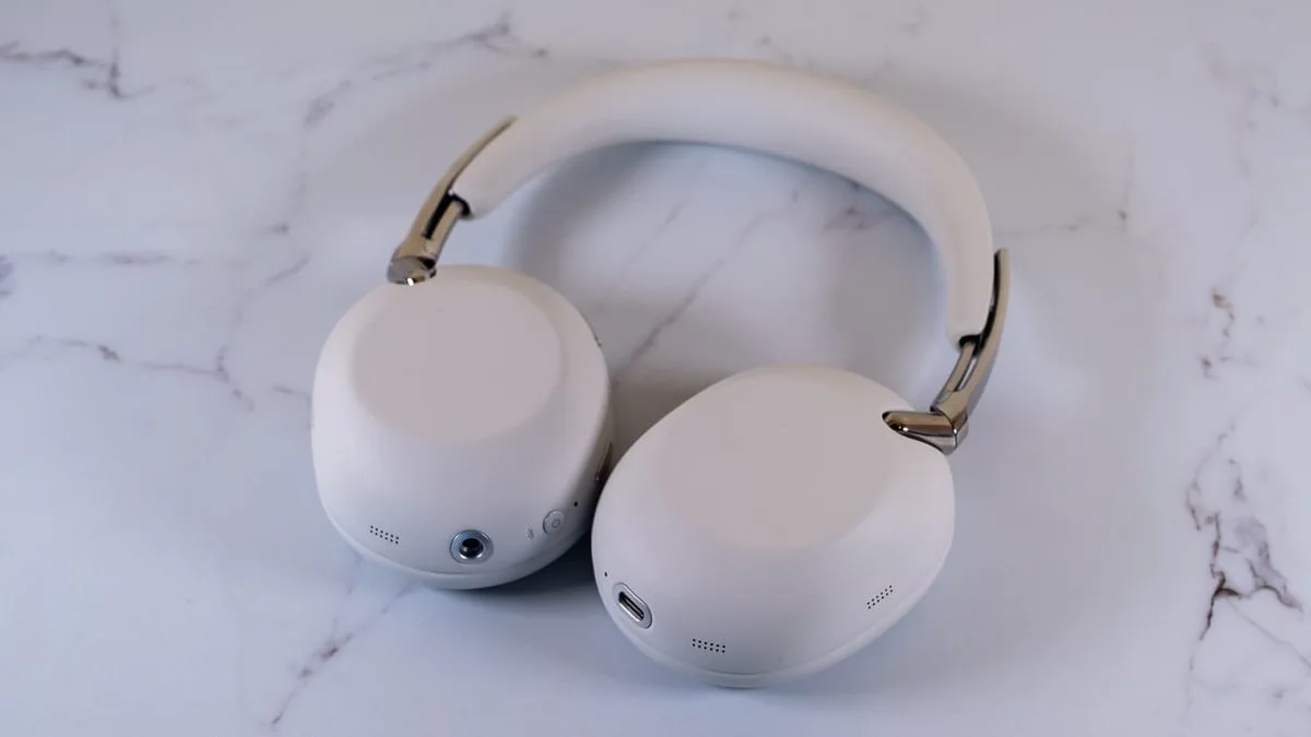 Sony 1000X The Collexion — photo 6 of 10