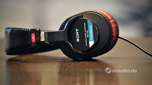 Sony MDR-7506 photo 3