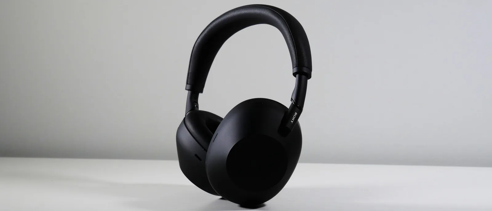 Sony WH-1000XM6 — photo 6 of 12