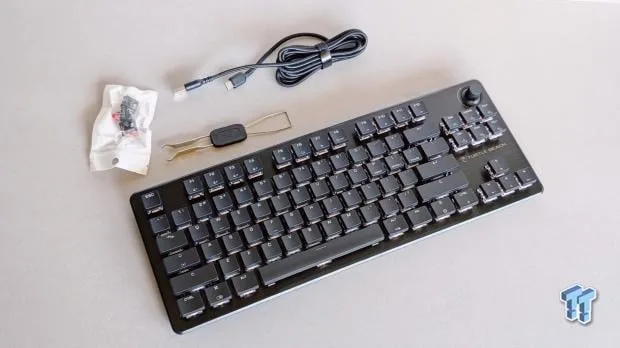 Turtle Beach Vulcan II TKL — photo 7 of 10